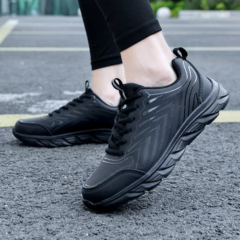 Черные кожаные кроссовки из искусственной кожи для женщин, спортивная обувь для легкой атлетики, кроссовки для бега, легкие дышащие уличные брендовые кроссовки для фитнеса на шнуровке