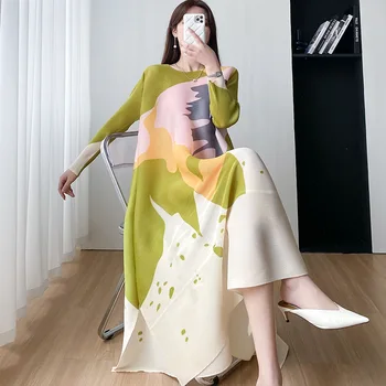 Miyake Плиссированные длинные платья с абстрактным принтом Simplify для женщин, длинный рукав, круглый вырез горловины, Элегантное свободное повседневное платье Макси Famele