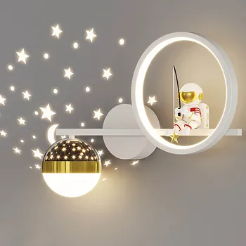 Современный настенный светильник для детской комнаты, мультяшный креативный астронавт, настенный светильник, прикроватная лампа для домашней спальни, простые декоративные лампы