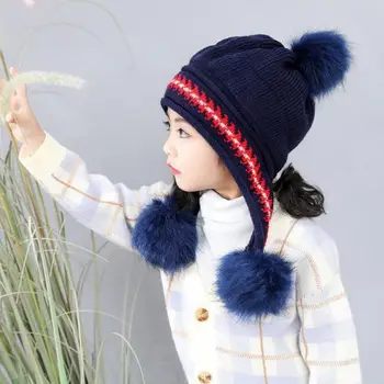 Утолщенная вязаная шапочка-бини, новая осенне-зимняя милая теплая шапка с меховым шариком и помпоном, шапочка для защиты ушей, уличная