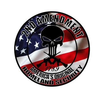 Горячая индивидуальность Вторая Поправка Череп и американский флаг Наклейка Пистолет Бампер автомобиля Мотоциклетный шлем Наклейки Водонепроницаемый ПВХ