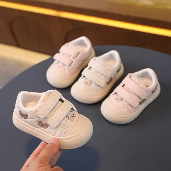 Дышащая нескользящая обувь для маленьких девочек и мальчиков, кроссовки для малышей, повседневная обувь на мягкой подошве для новорожденных