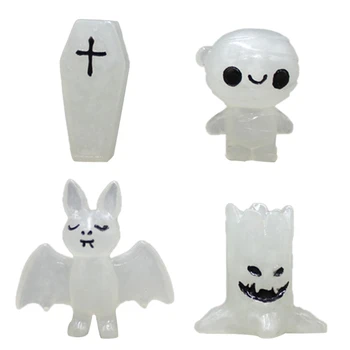 Упаковка из 4 светящихся фигурок тыкв из мультяшной смолы в тематике Хэллоуина